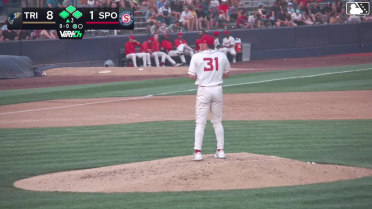 Ryan Nicholson out on a sacrifice fly to right fielder Caleb Hobson. Jorge Ruiz scores.
