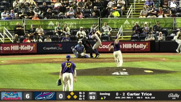 Carter Trice hit by pitch. Jordan Nwogu scores. Karson Simas to 3rd. Devin Ortiz to 2nd.