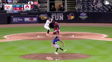 Jace Jung hits a grand slam (9) to left field. Max Anderson scores. Trei Cruz scores. Eduardo Valencia scores.