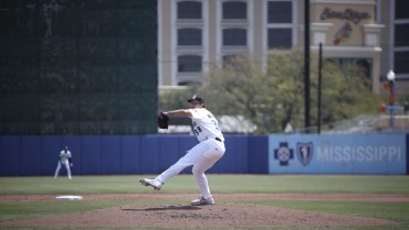 Woessner Tosses Six Shutout Innings in Debut, Shuckers Fall in 12