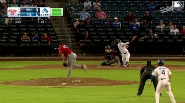Jake Gelof singles on a line drive to right fielder Caden Kendle. Sean McLain scores. Josue De Paula to 3rd.