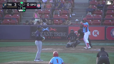 Alan Espinal doubles (7) on a sharp line drive to center fielder David Mershon. Jacob Humphrey scores.