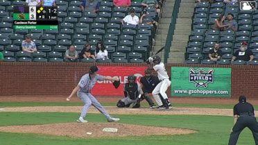 Jhonny Severino singles on a fly ball to center fielder Ely Brown. Shalin Polanco scores. Axiel Plaz to 3rd. Jhonny Severino to 2nd.