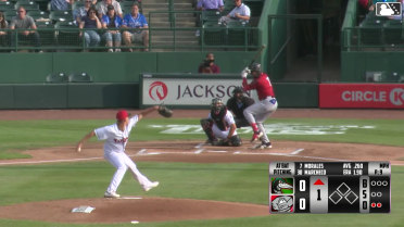 Emil Morales's solo home run