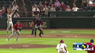 Hunter Gregory In play, run(s) to Dakota Harris