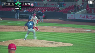 Tommy Hopfe walks. Roynier Hernandez scores. Ethan Hedges to 3rd. Jack O'Dowd to 2nd.