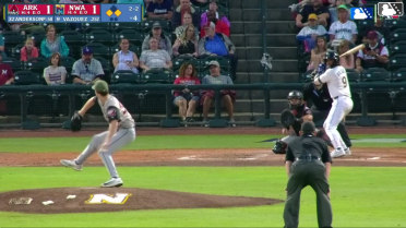 Daniel Vazquez grounds into a force out, shortstop Josh Hood to second baseman Blake Rambusch. Spencer Nivens scores. Jorge Alfaro out at 2nd. Daniel Vazquez to 1st.