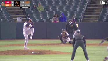 Tyson Neighbors Swinging Strike to John Peck