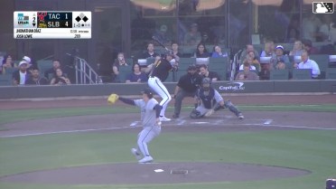 Josh Lowe doubles (5) on a line drive to right fielder Colin Davis. Zach Humphreys scores. Vaughn Grissom to 3rd.