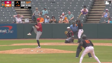 Willy Vasquez singles on a ground ball to right fielder Patrick Lee. Frederick Bencosme scores. Willy Vasquez to 2nd.