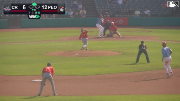 Tai Peete doubles (6) on a fly ball to left fielder Jay Thomason. Won-Bin Cho scores.