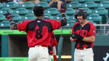 Jackson Captivates and MacDonald Delivers Decisive Blow in 10-8 Win