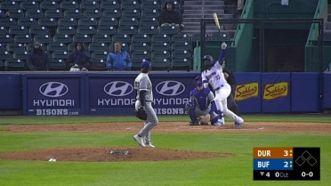 Rainer Nuinez Home run