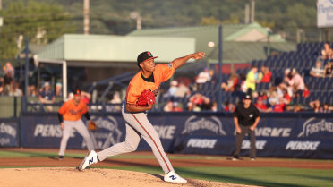 De León dazzles in Double-A debut but Baysox fall late to Reading