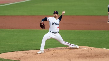 Zimmermann Spins Quality Start, Sounds Hook Stripers 8-1