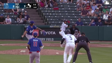 Endy Rodríguez singles on a ground ball to right fielder Walker Jenkins. Esmerlyn Valdez scores. Rafael Flores Jr. to 3rd.