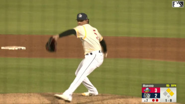 Johan Moreno In play, run(s) to Jansel Luis