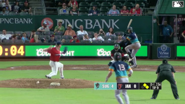 Jack Winkler singles on a line drive to left fielder Andrew Pintar. Kellen Strahm scores. Parker Chavers to 2nd.