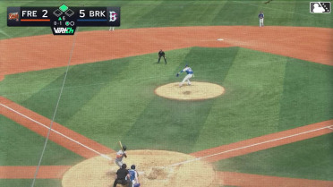 Braylin Tavera out on a sacrifice fly to center fielder Sam Biller. Elis Cuevas scores.