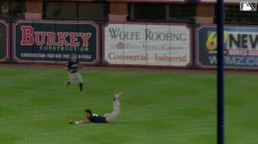 Garrett Martin's stellar diving catch
