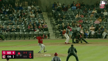Zavier Warren singles on a line drive to right fielder Wilfred Veras. Leo Balcazar scores.