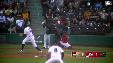 Felnin Celesten's first Single-A homer