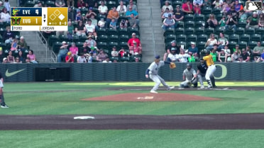 Dakota Jordan homers (3) on a fly ball to left field. Trevor Cohen scores.