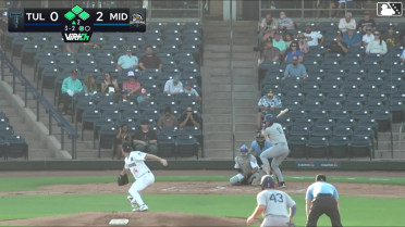 Logan Wagner singles on a soft line drive to left fielder Clark Elliott. Jake Gelof scores. Griffin Lockwood-Powell to 3rd. Chris Newell to 2nd.