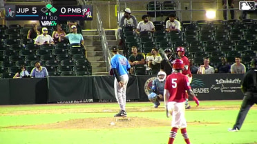 Miguel Hernández doubles (3) on a line drive to left fielder PJ Morlando. Alexander Frias scores. Sebastian Dos Santos to 3rd.