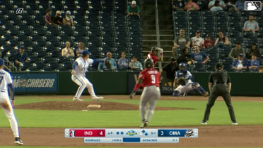 Endy Rodríguez doubles (2) on a sharp line drive to right fielder Kameron Misner. Ronny Simon scores. Esmerlyn Valdez scores.