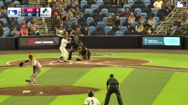 Slade Caldwell out on a sacrifice fly to right fielder Robert Calaz. Alberto Barriga scores. Wallace Clark to 3rd.