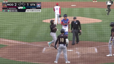 Felnin Celesten's two-run home run