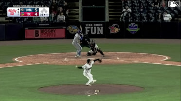 John Rave homers (4) on a fly ball to right center field.