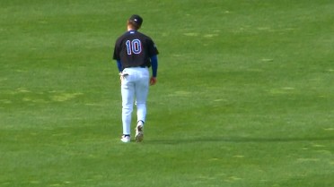 A.J. Ewing's two diving catches