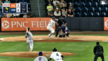 J.C. Escarra grounds into a double play, shortstop Ronny Mauricio to first baseman Eric Wagaman. George Lombard Jr. out at 2nd. J.C. Escarra out at 1st.