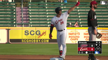 Endy Rodríguez's first hit of the year