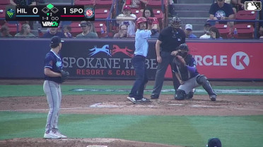 Tommy Hopfe grounds out softly, pitcher Kyle Ayers to first baseman Kenny Castillo. Lorenzo Carrier scores. Kelvin Hidalgo to 2nd.