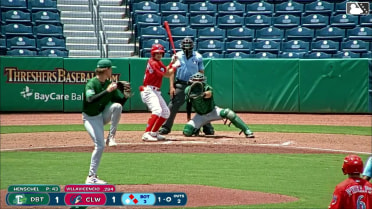 Justin Henschel In play, run(s) to Juan Villavicencio