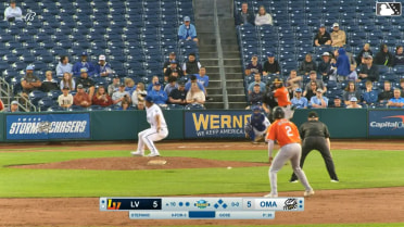 Michael Stefanic singles on a ground ball to shortstop Kevin Newman. Joshua Kuroda-Grauer scores. Darell Hernaiz to 3rd. Brett Harris to 2nd.