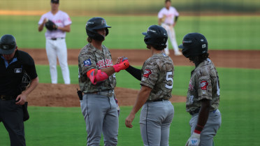 Fitz-Gerald Blasts Two Homers In Road Win