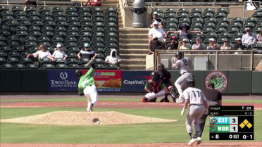 Tim Elko grounds into a force out, third baseman Bryan Ramos to second baseman Payton Eeles. Korey Lee scores. Rikuu Nishida to 3rd. Mario Camilletti out at 2nd. Tim Elko to 1st.