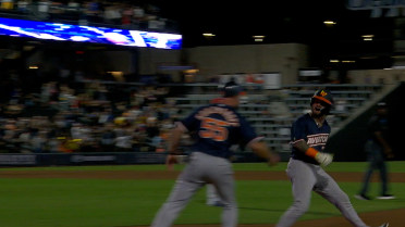 Bryan Lavastida's three-run homer
