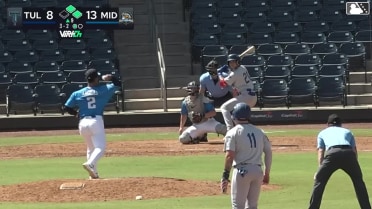 Jose Izarra singles on a line drive to left fielder Clark Elliott. Logan Wagner scores. Elijah Hainline to 3rd.