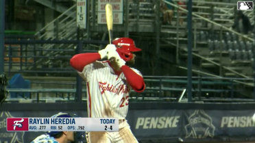 Garrett Stratton In play, run(s) to Raylin Heredia