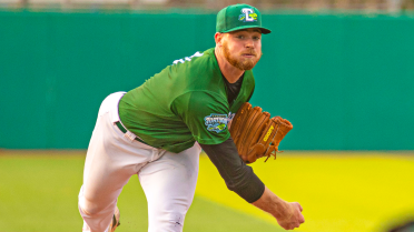 Three homers ignite Tortugas to two-hit victory over Tigers