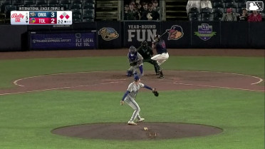 Beck Way Ball to Corey Julks