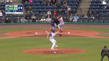 Aroon Escobar grounds into a force out, shortstop Andy Perez to second baseman Roc Riggio. Carson DeMartini scores. Alex Binelas out at 2nd. Aroon Escobar to 1st.