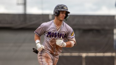 Mussels Mash Three Home Runs To Win Regular Season Finale 9-4