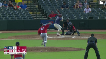 Marcus Lee Sang singles on a line drive to right fielder Caden Kendle. Yeison Morrobel scores. Corey Joyce to 3rd.