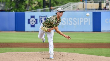 Shuckers Drop Series Finale to M-Braves in Front of Season-Best Crowd